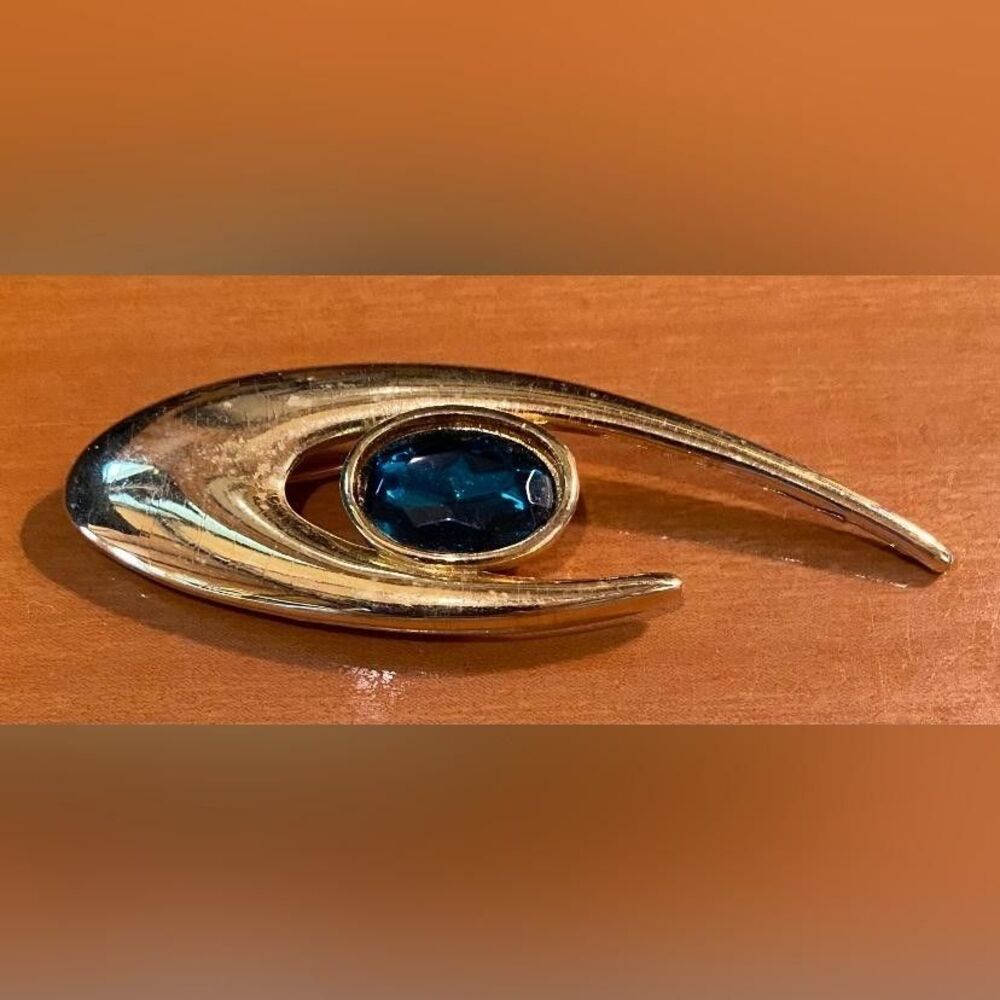 Gold Tone Green Glass Abstract Eye Brooch Pin Modernist Swirl Costume Jewelry 3”